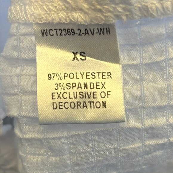 THML White Embroidered Puff Sleeve Top Size Extra Small - Picture 14 of 16